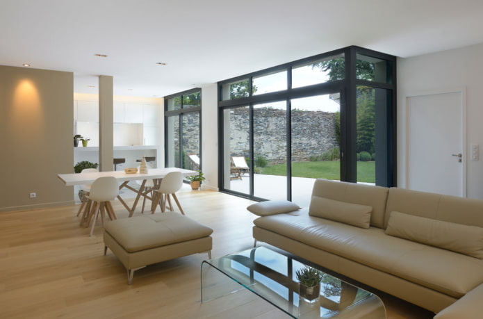Interno di una casa di campagna in stile moderno
