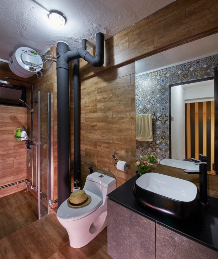 colonna montante idraulica in stile loft