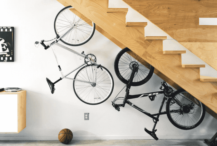 deposito di una bicicletta