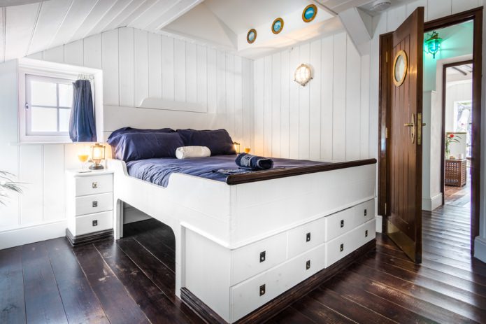 letto in stile marinaro
