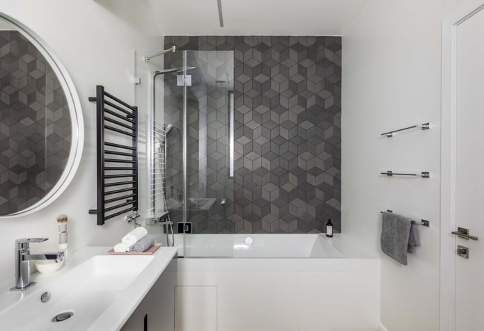 piastrelle scure in bagno