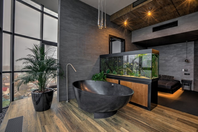 interno con una partizione per acquario
