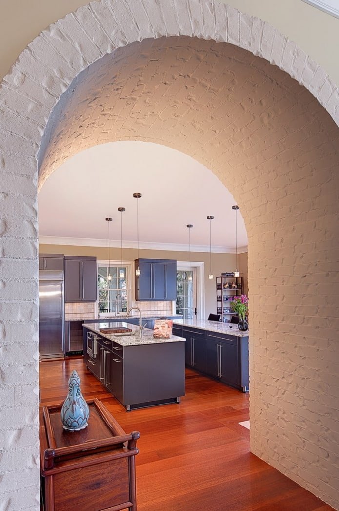 Arco luminoso in cucina