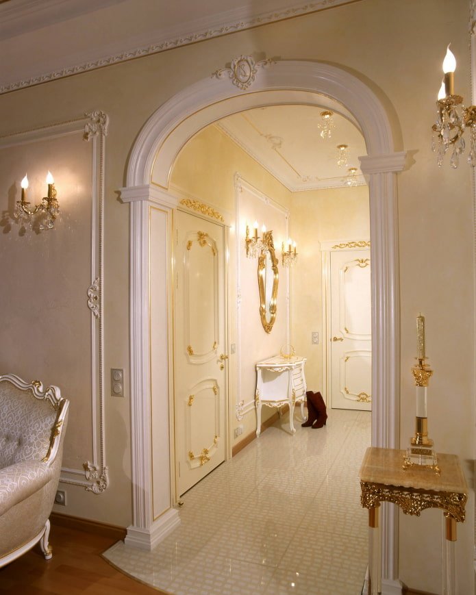 porta in stile classico