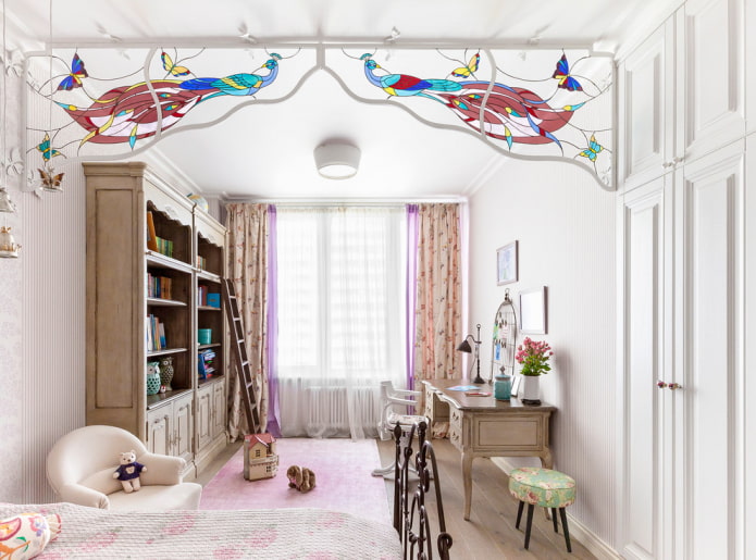 Design figurato di un arco nella cameretta dei bambini