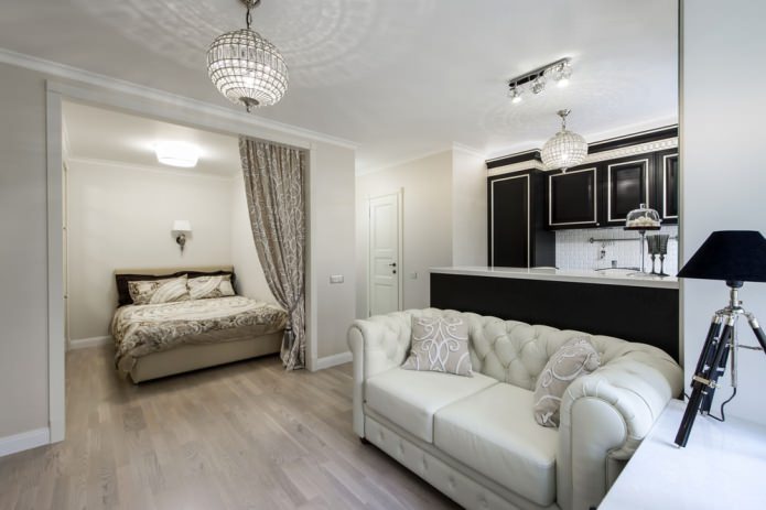 Interno di un piccolo appartamento in stile Art Déco di 29 mq.
