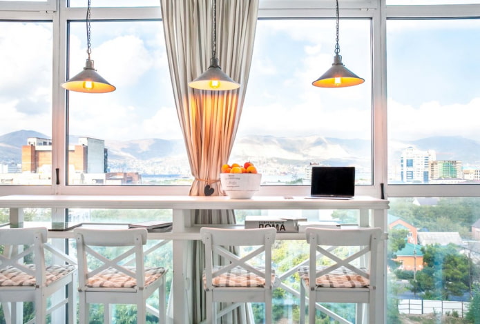 idea per arredare un balcone in stile provenzale