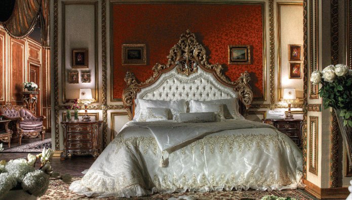 Interni della camera da letto in stile barocco