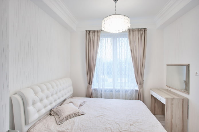illuminazione dell'interno della camera da letto nei toni del bianco