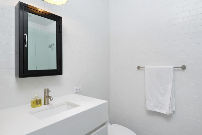 design degli interni del bagno bianco