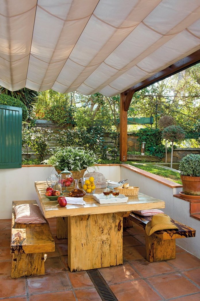 mobili in legno per case da giardino