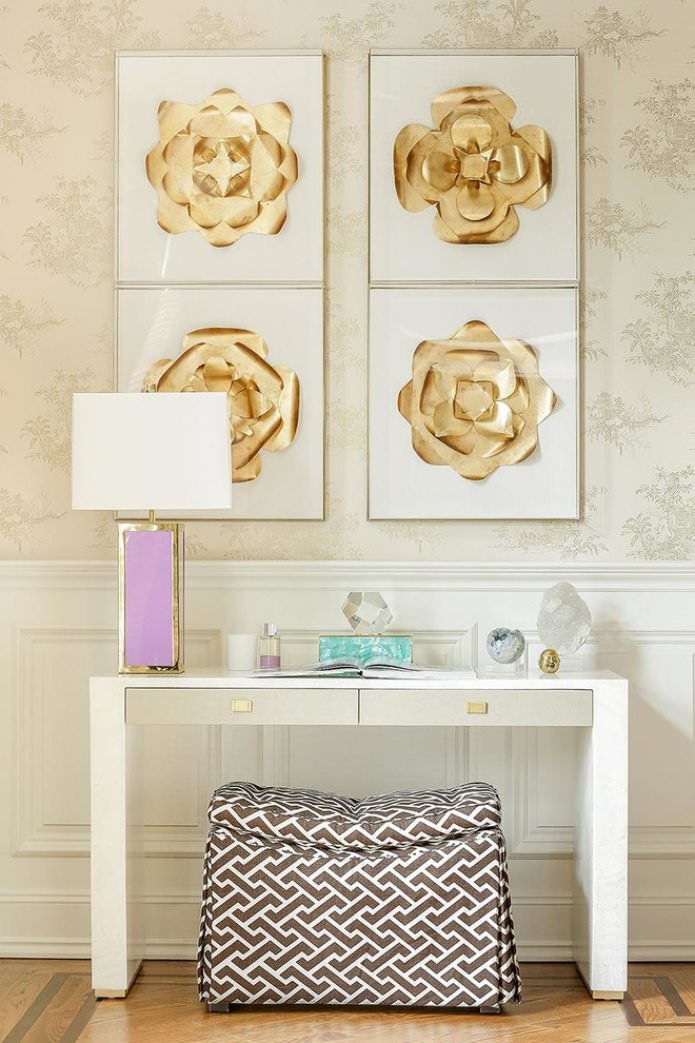 combinazione di carta da parati beige