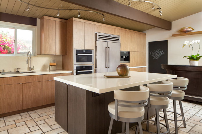 Soffitto a doghe in cucina