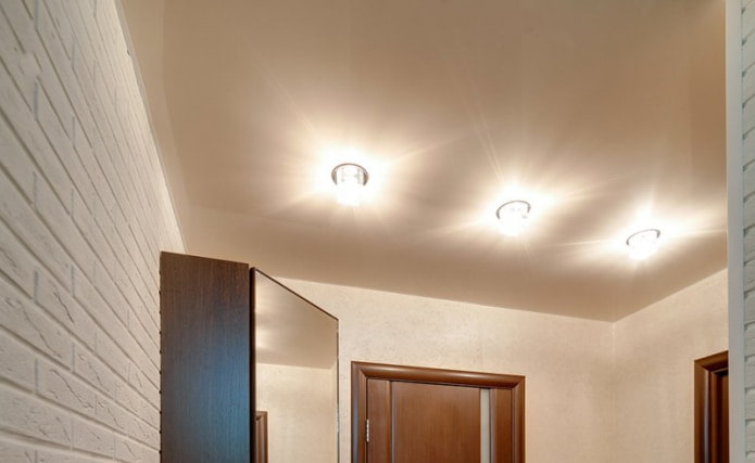 soffitto nel corridoio