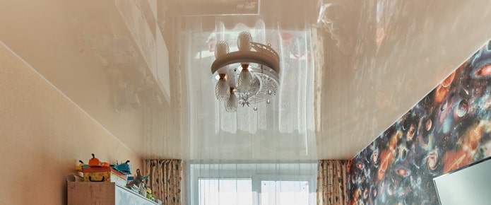 Soffitto lucido