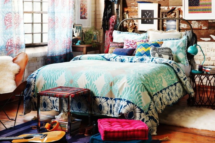 camera da letto in stile hippie