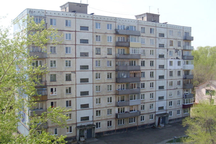 Brezhnevka a 9 piani