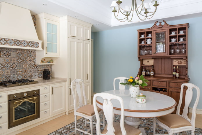 credenza per la cucina