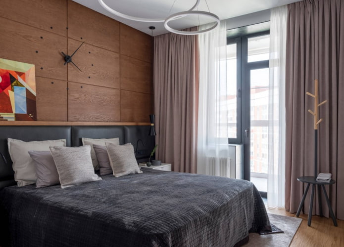 orologio sopra il letto