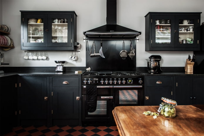 set da cucina nero all'interno