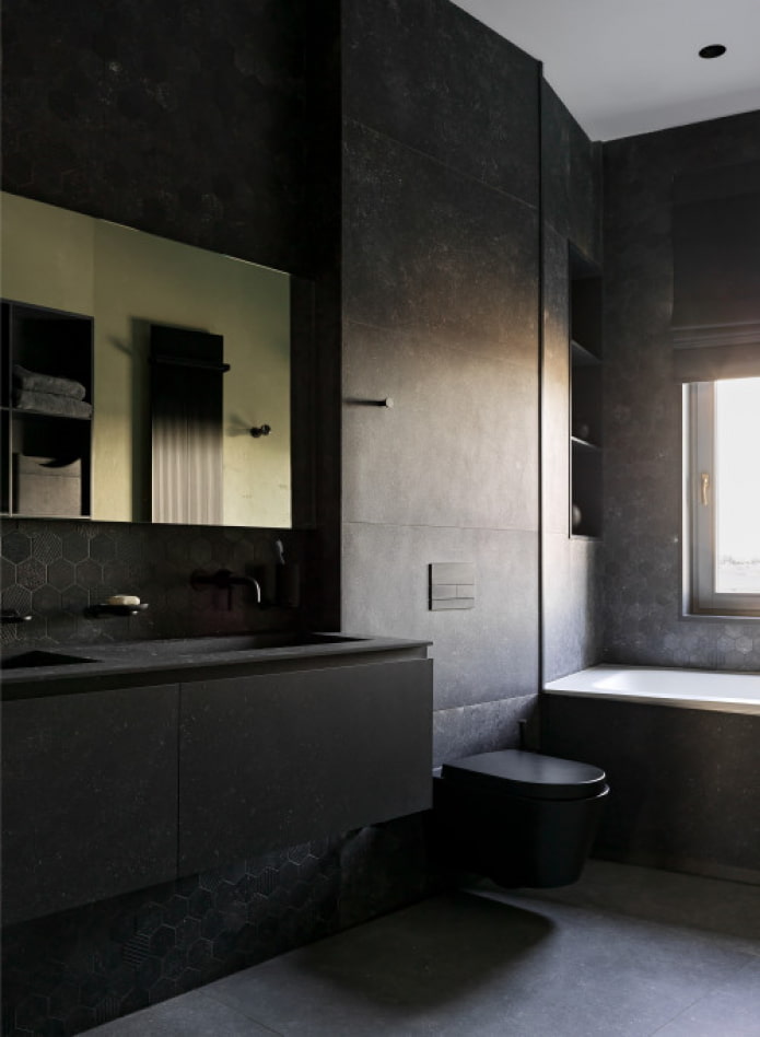 mobili neri in bagno