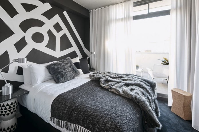 tessuti per l'arredamento della camera da letto nei toni del bianco e del nero