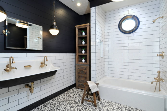 porcellino in bagno