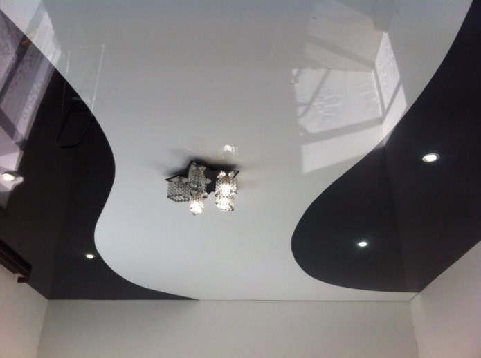 Soffitto monostrato a due colori