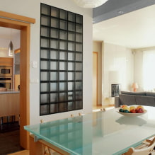 Come utilizzare i mattoni di vetro in un interno moderno?-0
