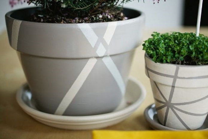 vaso con stampa geometrica