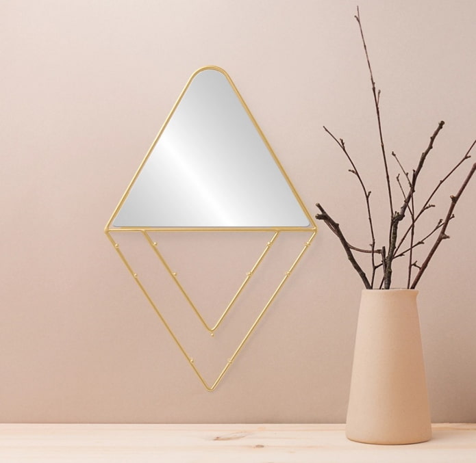 Specchio con ganci