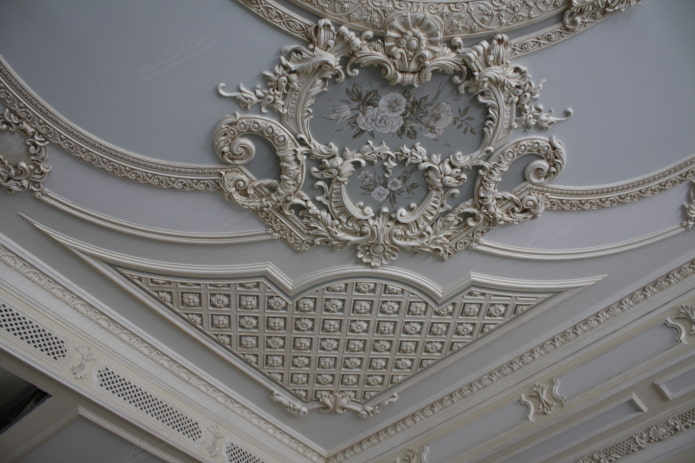 stucco sul soffitto