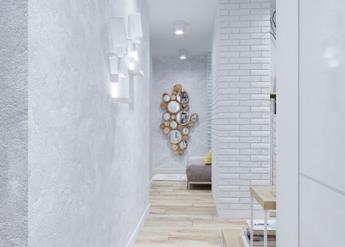 intonaco bianco all'interno del corridoio