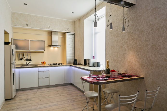 cucina moderna con decorazione in gesso