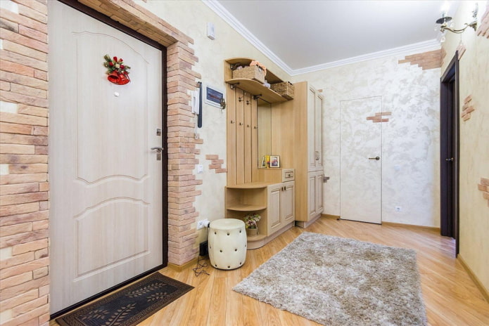 intonaco all'interno del corridoio