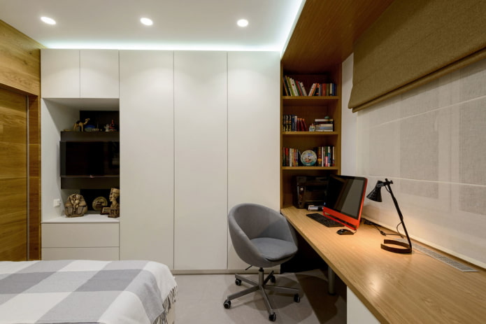 scrivania per computer in legno per interni