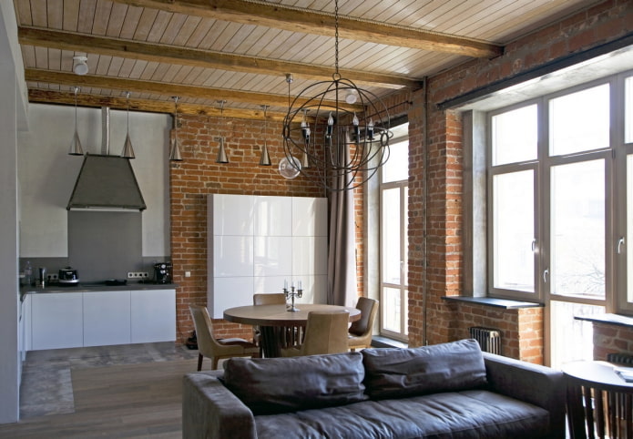 soffitto in legno in stile loft