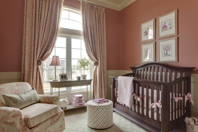 decorazioni e tessuti per l'interno della cameretta del bambino
