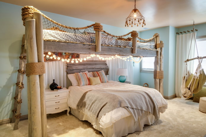 interno della camera da letto dell'adolescente in stile marino