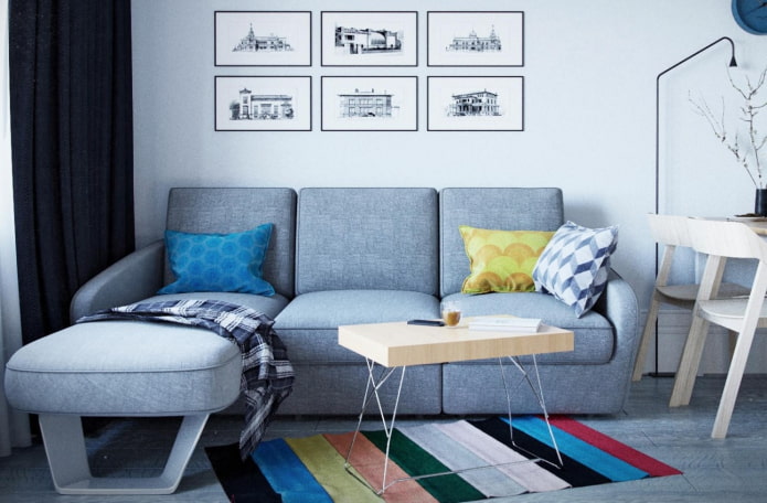 modello di divano con pouf estraibile all'interno