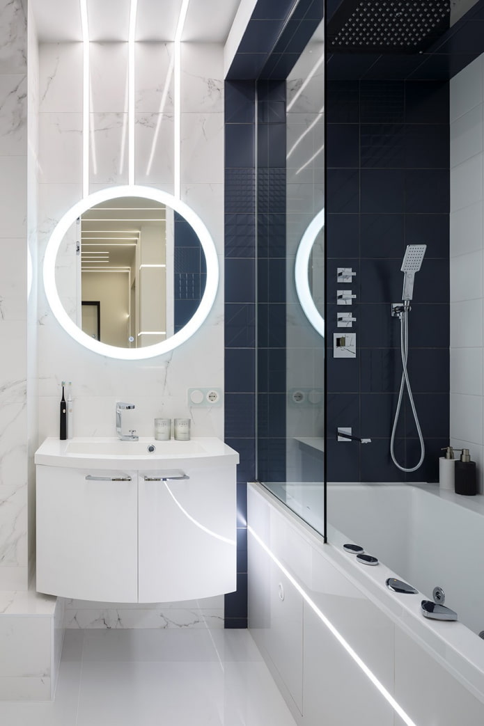 Illuminazione in bagno in stile high-tech