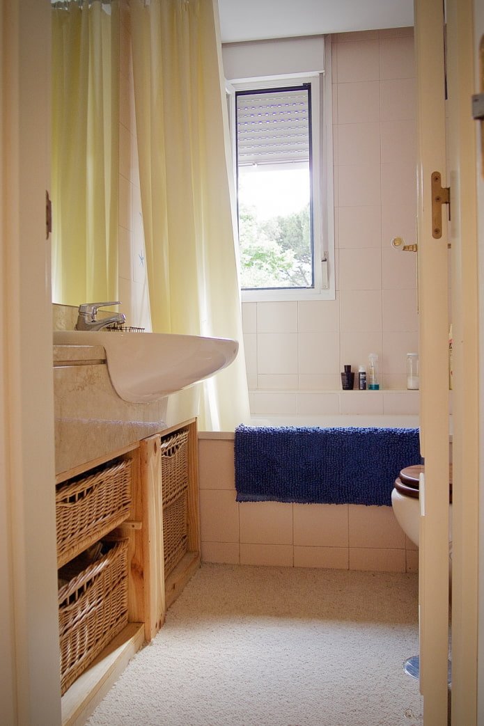 Cestini in bagno