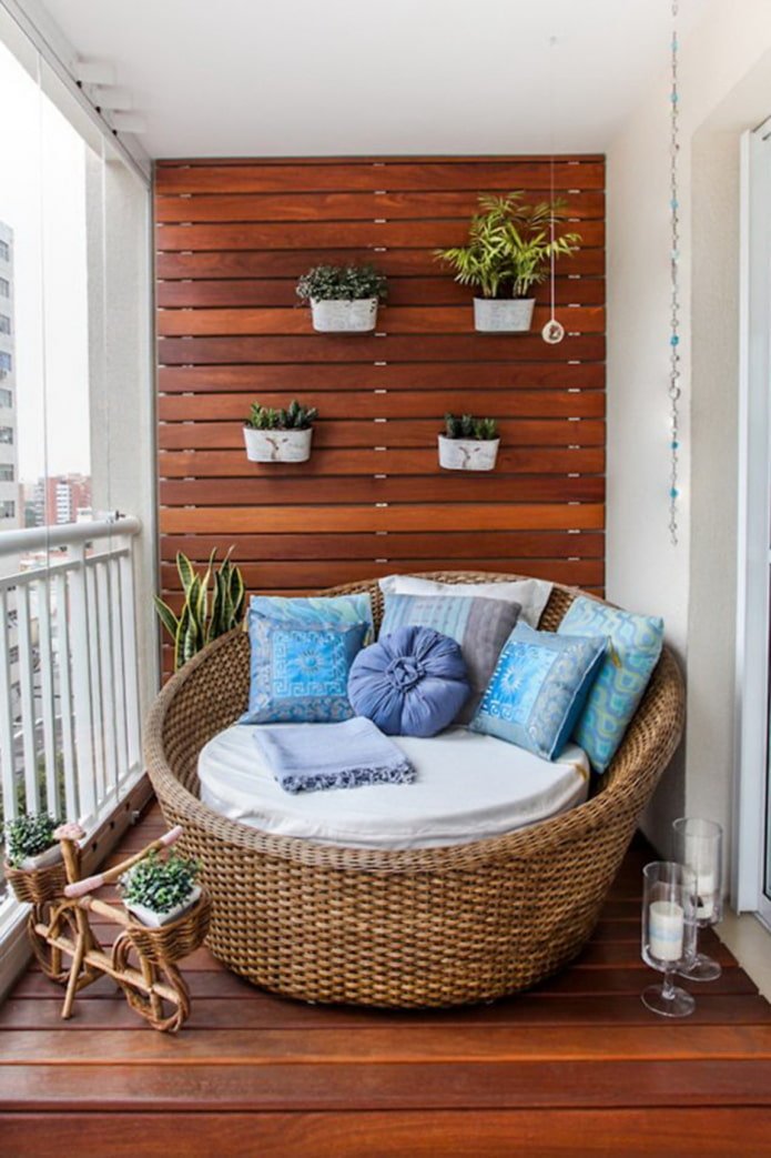 progettazione dell'area salotto sul balcone