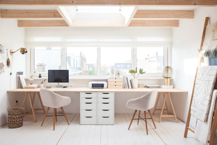 interno di studio in stile scandinavo