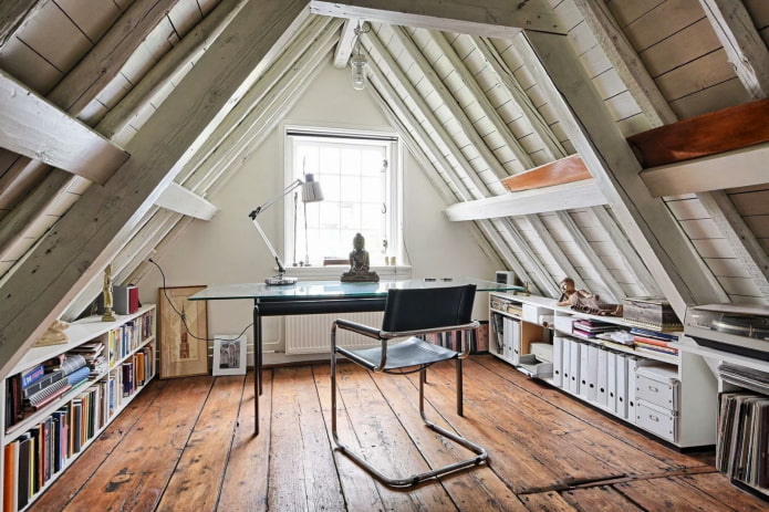 studio in soffitta