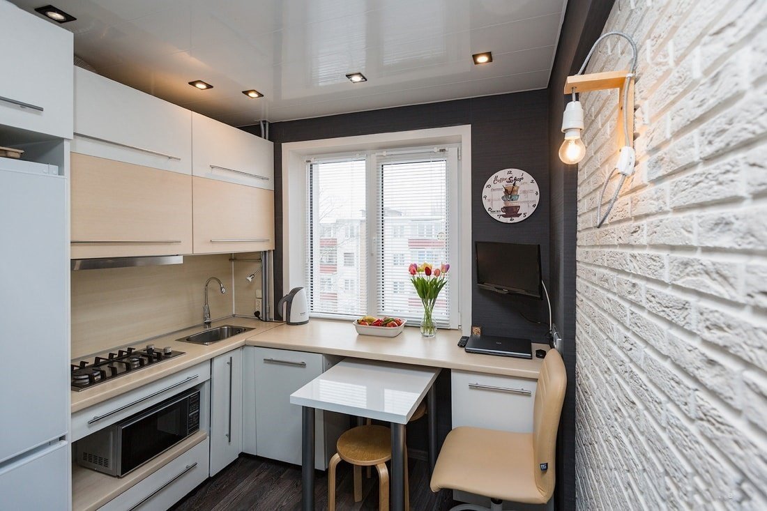 Caratteristiche di un design di cucina di 2 metri per 2