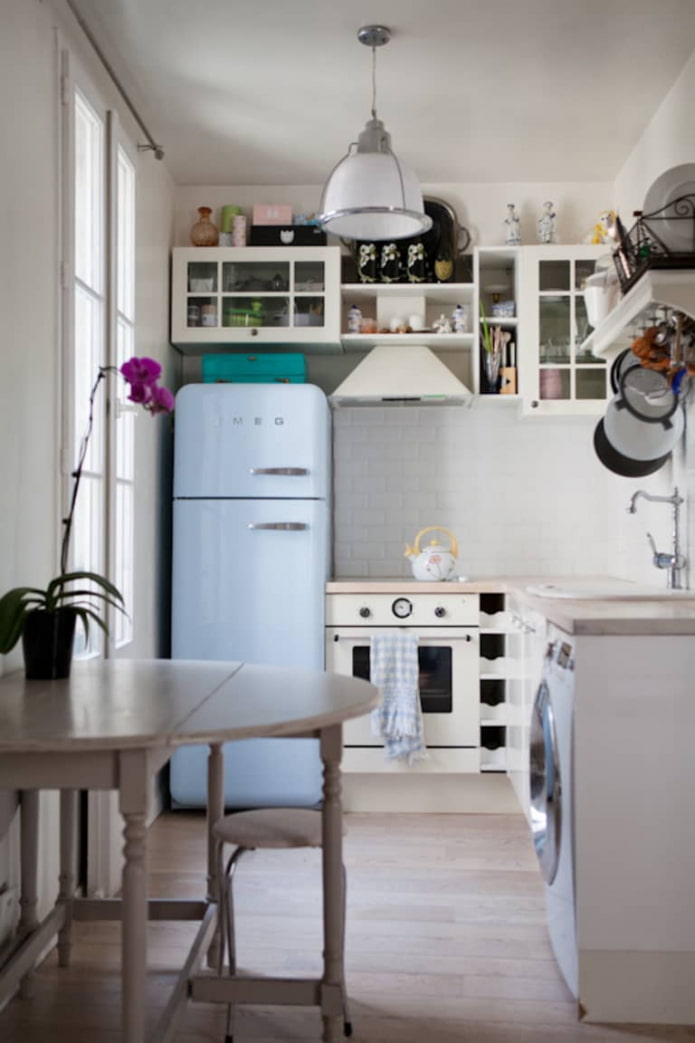 frigorifero smeg all'interno
