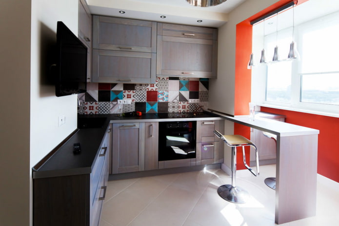 cucina abbinata a balcone