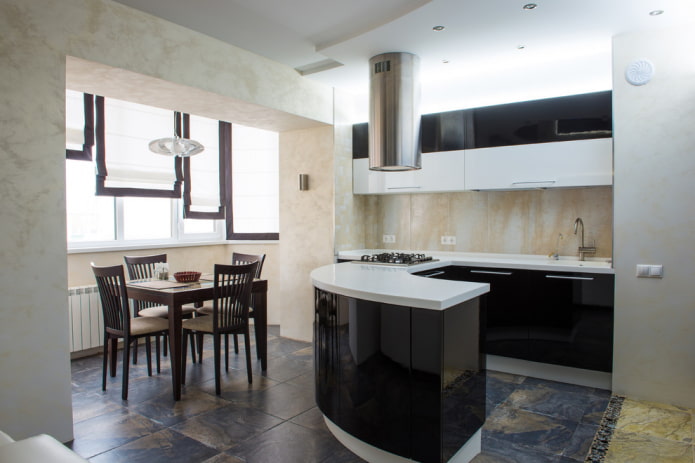 progetto dell'apertura all'interno della cucina combinato con la loggia