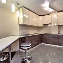 Progettazione della cucina con bancone bar: 60 foto moderne dell'interno -16